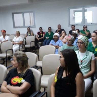 Foto 1 de Palestras com diversas dinâmicas para integrar a equipe e manter todos atualizados.