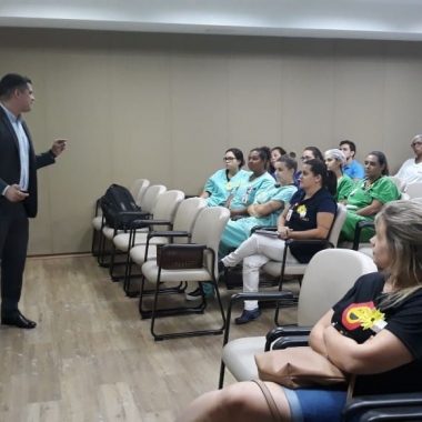 Foto 1 de Palestras com diversas dinâmicas para integrar a equipe e manter todos atualizados.