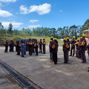 Foto 1 de Treinamento de Brigadistas da equipe do GPACI no centro de treinamento DAMATA